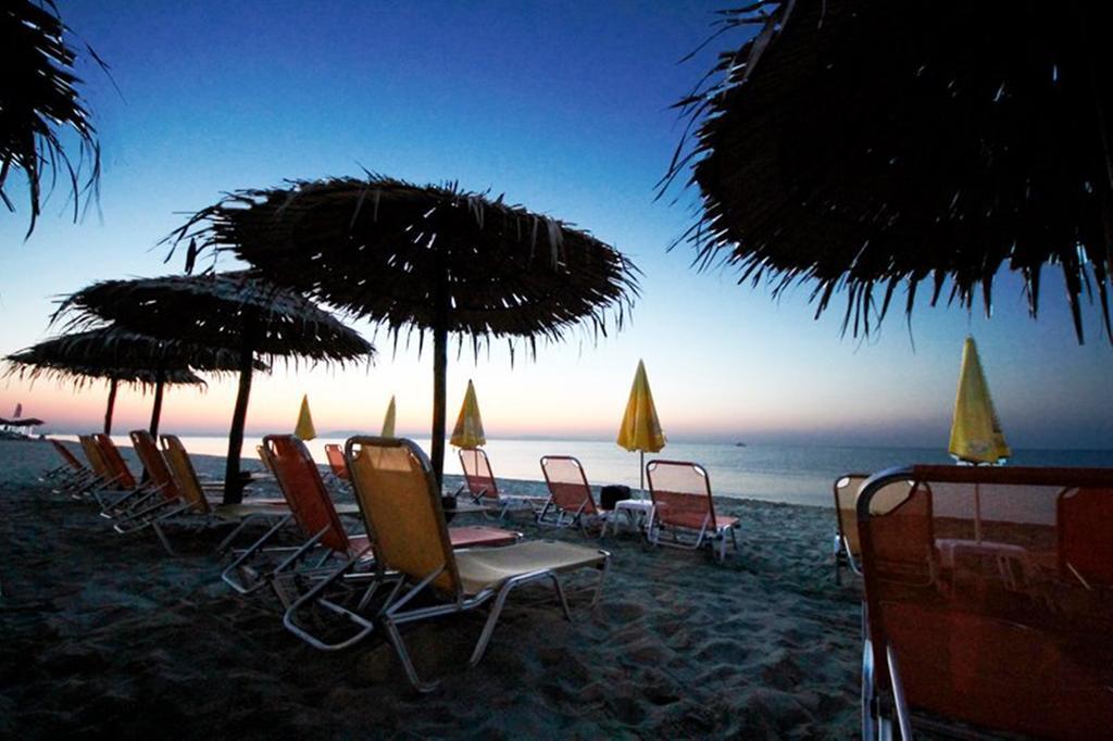 Korali Hotel Paralía المظهر الخارجي الصورة
